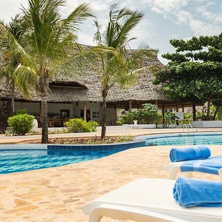Baobab Beach Resort Нунгви Экстерьер фото