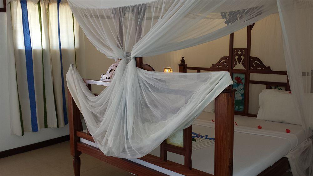 Baobab Beach Resort Нунгви Экстерьер фото