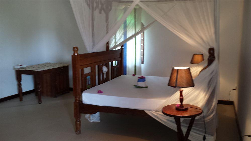 Baobab Beach Resort Нунгви Экстерьер фото